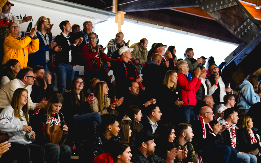 YESSSS – 7:2-Erfolg gegen die Eispiraten bringt die ersten drei Punkte