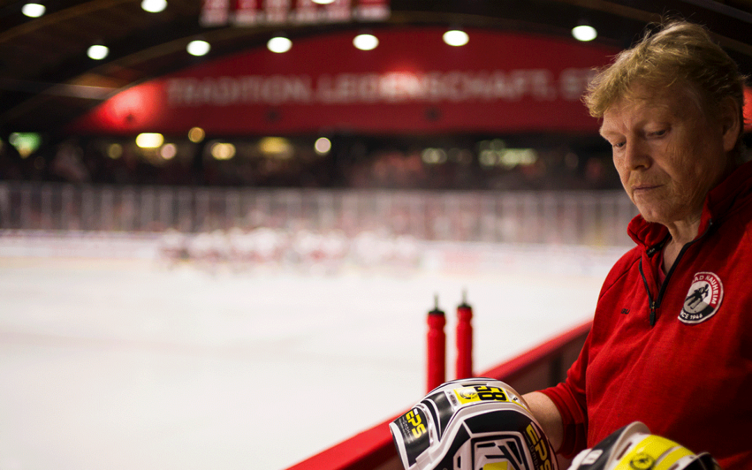 Heute in der WZ: Beamtenstatus gegen Eishockeyspirit