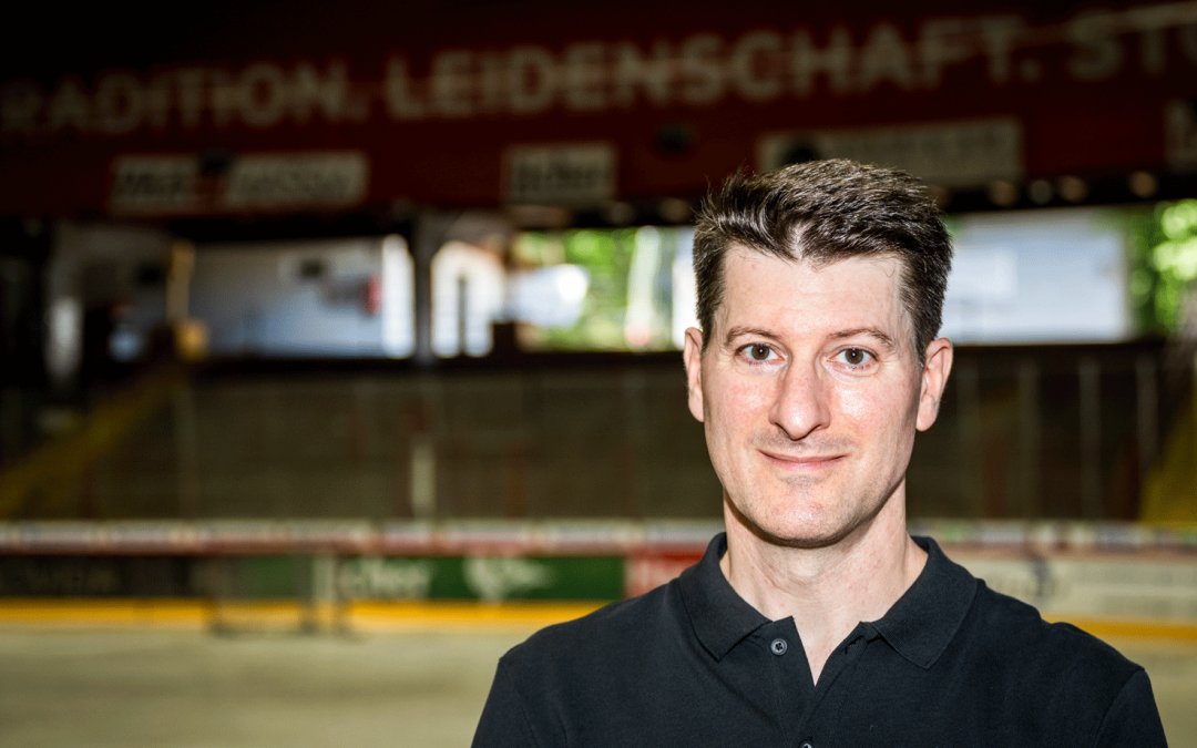 Erster Besuch am Großen Teich: Dominic Auger zu Gast im Colonel-Knight-Stadion